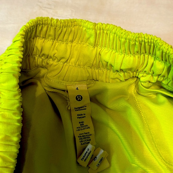 Lululemon hotty hots - Picture 2 of 3